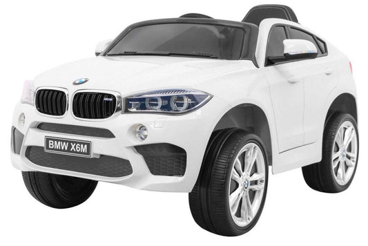 Białe BMW X6M elektryczne autko dla dzieci z realistycznym designem i pilotem zdalnego sterowania