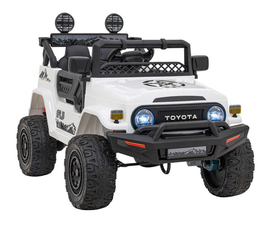 Biały dziecięcy Toyota FJ Cruiser z napędem 4x4, LED, audio i pilotem zdalnego sterowania