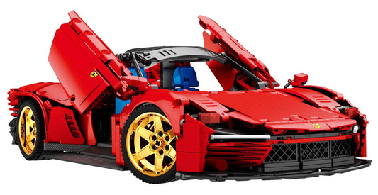 Zestaw Klocków Auto Sportowe czerwony model samochodu sportowego z otwieranymi drzwiami i złotymi felgami