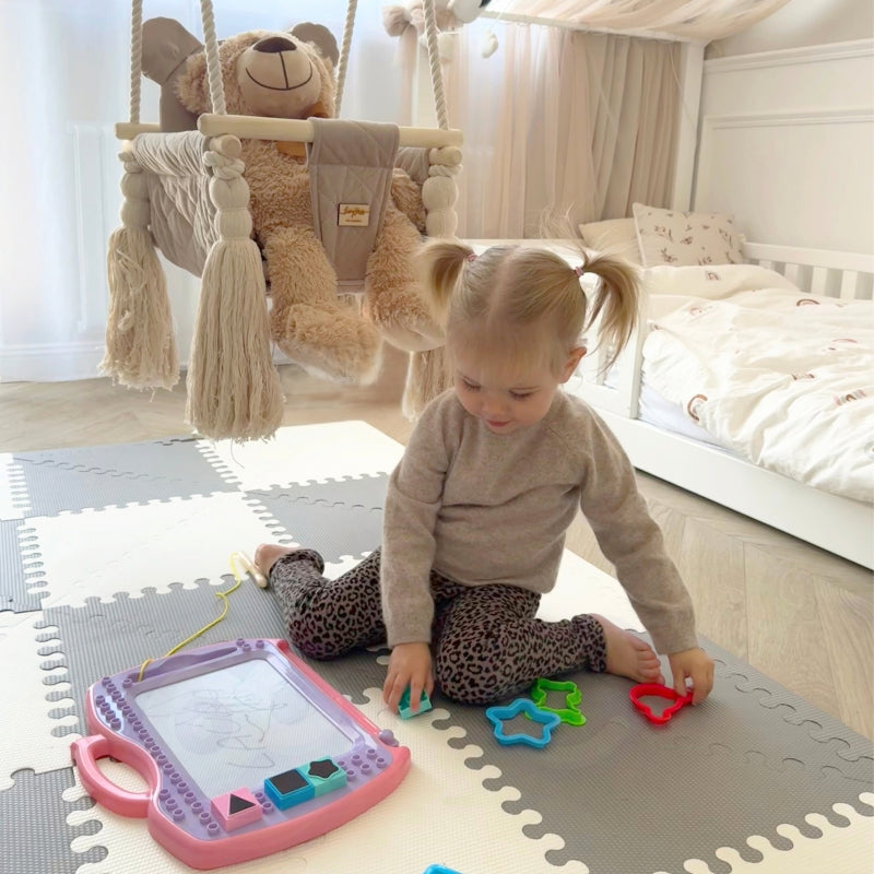 aa9a961336d8d9e093fbe662884eab01